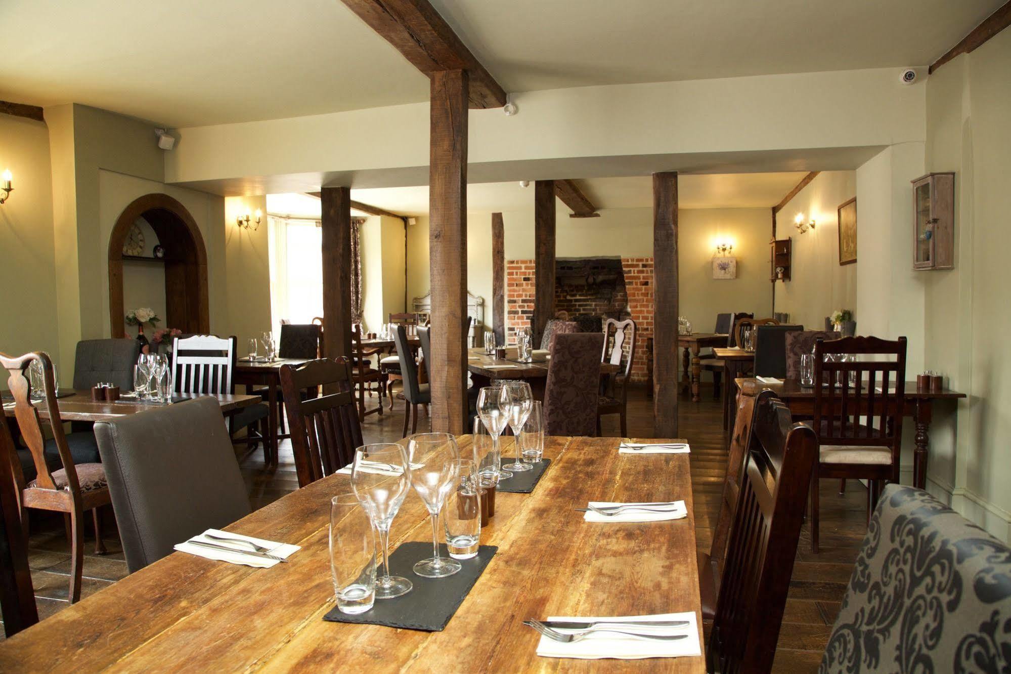 The Harvard Inn Stock ภายนอก รูปภาพ